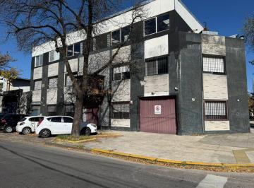 Depósito · 620m² · 4 Cocheras · Galpón en Alquiler