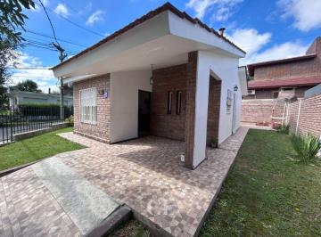 Casa de 4 ambientes, Villa Carlos Paz · Venta Casa en PH de 2 Dorm. con Cochera y Gas Natural en Las Malvinas - Villa Carlos Paz
