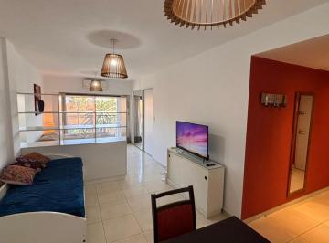 Departamento de 1 ambiente, Almagro · Pringles 841 - Piso 7 Al Frente. 41 m² - Balcón con Vistas