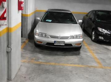 Garage · Cochera Fija I Techada en Villa del Parque