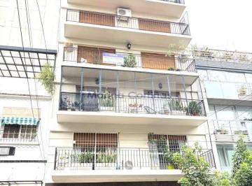 Departamento de 6 ambientes, Belgrano · Piso Al Frente con Balcon Corrido, Dependencia, Cochera y Baulera *belgrano R*