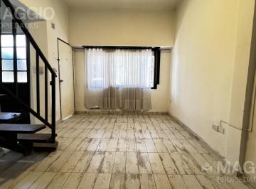 PH · 60m² · 3 Ambientes · Venta PH en Villa Sarmiento