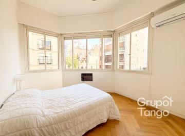 Departamento · 91m² · 3 Ambientes · Venta Departamento Semipiso Recoleta Tres Ambientes Frente Dependencia Apto Credito