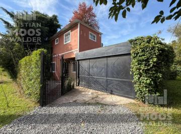 Casa · 130m² · 4 Ambientes · 1 Cochera · Casa de 4 Ambientes en Venta en Zona de La Ruta 26