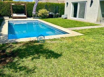 Casa · 320m² · 6 Ambientes · 8 Cocheras · Casa en Venta Ayres Plaza - Cuan Propiedades