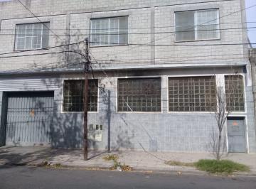 Bodega-Galpón · 1200m² · Venta Galpón 1200 m² Cubiertos en Caseros