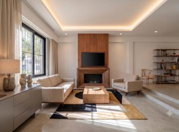 Casa · 215m² · 6 Ambientes · 2 Cocheras · Casa de 6 Ambientes y 4 Dorm. con Terraza en Pilar