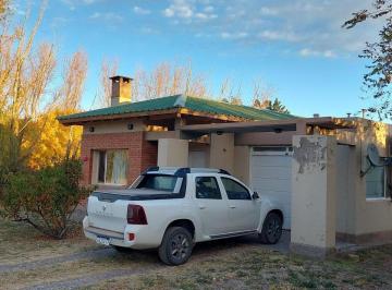 Casa de 5 ambientes, Casa de Piedra · Casa en Casa de Piedra, La Pampa.