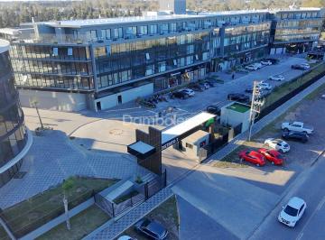 Local comercial · 100m² · Local en Alquiler en General Rodríguez, G. B. a. Zona Oeste, Argentina