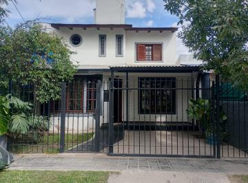 Foto · Casa de 3 Dorm. con Patio y Cochera en Barrio Jardín Hipódromo