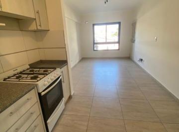 Departamento · 34m² · 2 Ambientes · Alquiler - Departamento Dos Ambientes con Balcon - Caseros Norte