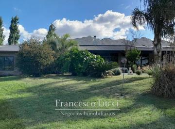 Casa · 170m² · 6 Ambientes · 2 Cocheras · Casa 6 Ambientes con Pileta en San Roque Comarcas de Luján