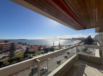 Foto1 · Apartamento de 4 Dormitorio en Alquiler Anual E Invernal, Punta del Este, Playa Mansa