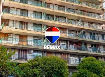 Departamento · 114m² · 6 Ambientes · 1 Cochera · Departamento en Venta Av Belgrano Centro 3 Dorm