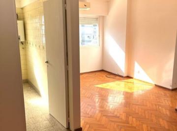 Departamento · 37m² · 2 Ambientes · Amplios 2 Amb. Contrafrente - Vista Abierta
