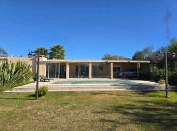 Casa de 7 ambientes, Malagueño · Venta: Casa 2x1 - 4 Dorm. 2 Baños - Pileta y Quincho - Country Causana - Malagueño