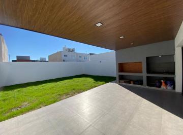 Casa de 6 ambientes, Córdoba · Espectacular Casa Moderna a Estrenar – Calidad Premium y Diseño Funcional – Orientación Norte