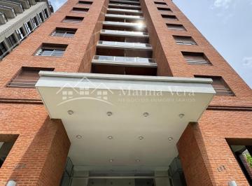 Departamento Venta 160m² de 4 ambientes · Venta// Semipiso con Cochera en Plaza Conesa