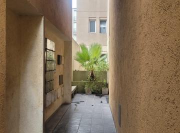 Departamento de 3 ambientes, Morón · Departamento de 70 m² con 2 Dorm. en Venta en Castelar
