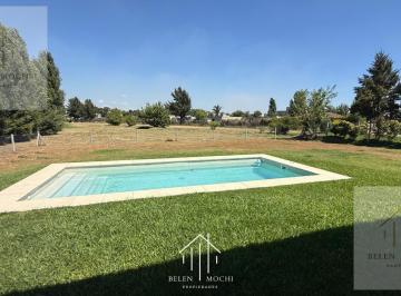 Casa · 140m² · 4 Ambientes · 2 Cocheras · Casa en Venta Y/o Alquiler con Opción a Compra Barrio Privado La Magdalena