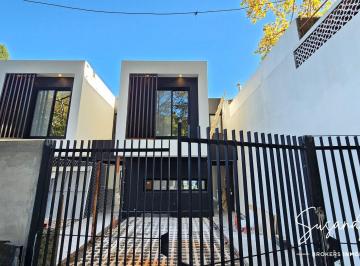 Casa · 122m² · 3 Ambientes · 1 Cochera · Casa Dúplex en Venta en Victoria, San Fernando, G. B. a. Zona Norte