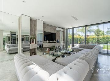 Casa · 197m² · 4 Ambientes · Casa en Venta en Los Alisos, Nordelta, Tigre