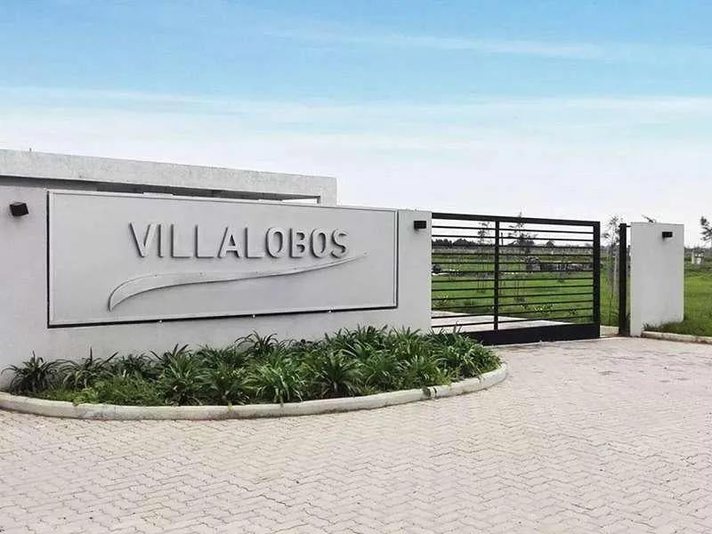 Barrio Villalobos, Villalobos, Guillermo Hudson