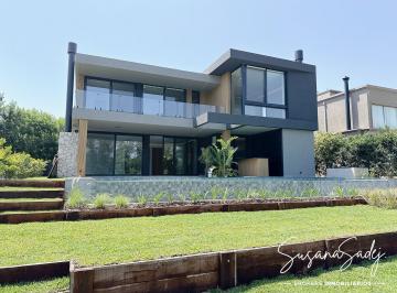 Casa · 411m² · 8 Ambientes · 2 Cocheras · Casa en Venta en El Yacht, Nordelta, Tigre
