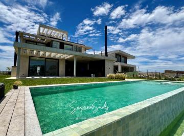 Casa · 429m² · 7 Ambientes · 2 Cocheras · Casa en Venta en Los Puentes, Nordelta, Tigre