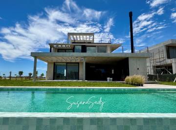 Casa · 429m² · 7 Ambientes · 2 Cocheras · Casa en Venta en Los Puentes, Nordelta, Tigre