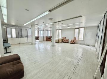 Oficina comercial · 200m² · 8 Ambientes · Oficina de 200 m en Alquiler y Venta - Perón y 25 de Mayo, Microcentro