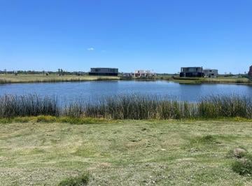Terreno · 1025m² · Terreno Lote en Venta en Amarras, Puertos, Escobar