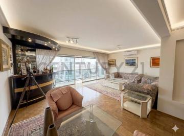 Departamento · 180m² · 7 Ambientes · 2 Cocheras · Venta Apto Pocitos 3 Dorm + Servicio 2 Cocheras y Parrillero
