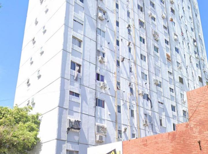 Excelente y Súper Luminoso, a Estrenar Totalmente Reciclado