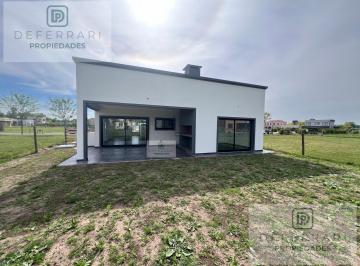 Casa · 156m² · 4 Ambientes · 2 Cocheras · Casa en San Pablo