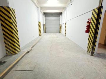 Bodega-Galpón de 1 ambiente, Villa del Parque · Oportunidad Única Galpon de 1400 m² en Villa del Parque!
