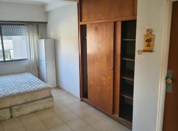 Departamento · 28m² · 1 Ambiente · 1 Cochera · Monoambiente en Alquiler con Cochera