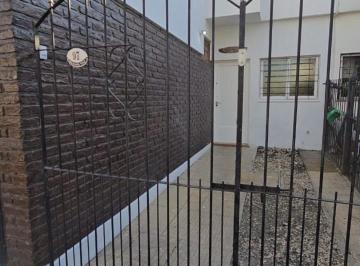 PH · 80m² · 3 Ambientes · Casa en PH 3 Ambientes en Alquiler!
