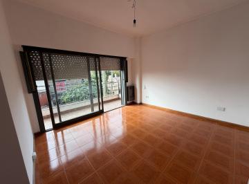 Departamento de 3 ambientes, Morón · Alquiler Departamento 3 Ambientes Balcón Corrido Terraza Castelar