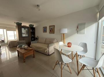 Departamento · 30m² · 5 Ambientes · 1 Cochera · Apartamaento Gala Puerto