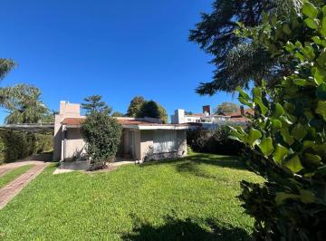 Casa · 239m² · 3 Ambientes · 2 Cocheras · Venta Casa 3 Amb - Lote Central - Los Lagartos