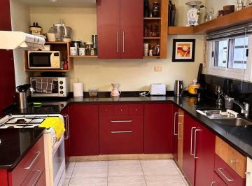 Casa · 150m² · 3 Ambientes · 1 Cochera · Venta Casa Ramos Mejía