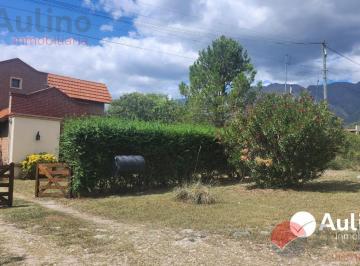 Casa · 675m² · 4 Ambientes · 1 Cochera · Venta de Casa en Barranca Colorada, Merlo San Luis