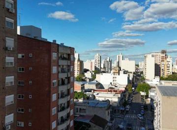 Departamento · 38m² · 2 Ambientes · 1 Cochera · Alquiler Depto Laprida Lomas de Zamora con Cochera
