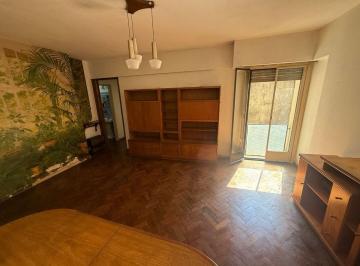 Departamento · 53m² · 3 Ambientes · A Reciclar Venta Departamento 3 Amb. San Cristobal