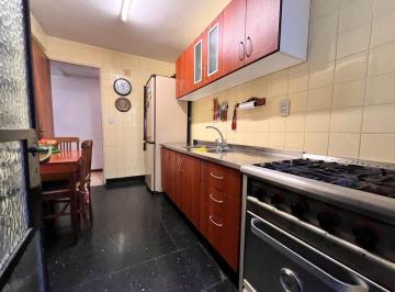Departamento · 64m² · 3 Ambientes · Venta 3 Ambientes Excelente Estado Apt. Credito