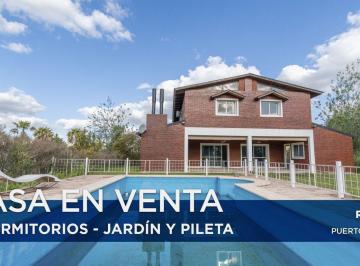 Casa · 250m² · 6 Ambientes · 4 Cocheras · Venta Casa 5 Dorm. Cochera, Parque y Pileta