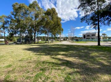 Terreno · 1467m² · Lote en Venta en Miralagos