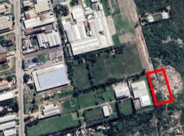 Terreno · 10012m² · Venta Terreno Ov. Lagos 7500. Apto Uso Industrial