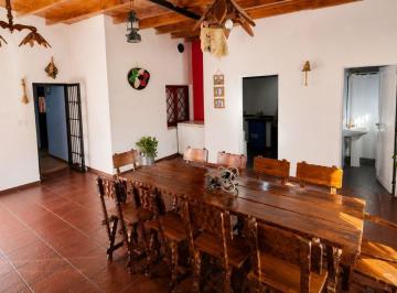 Casa · 200m² · 4 Ambientes · 1 Cochera · Venta Casa en Quilmes Parque y Garage - Oportunidad